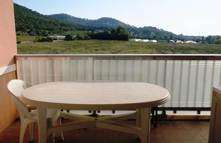 Bien vendu : Appartement 82 m² Carqueiranne (83320) — photo 2