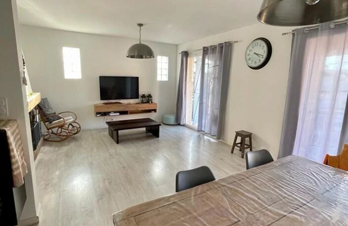 SAINT RAPHAEL - APPARTEMENT - HAUT DE VILLA 95 m² — photo 3
