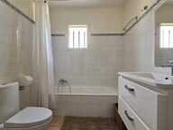 Villa 76m²  avec jardin et garage . — photo 4