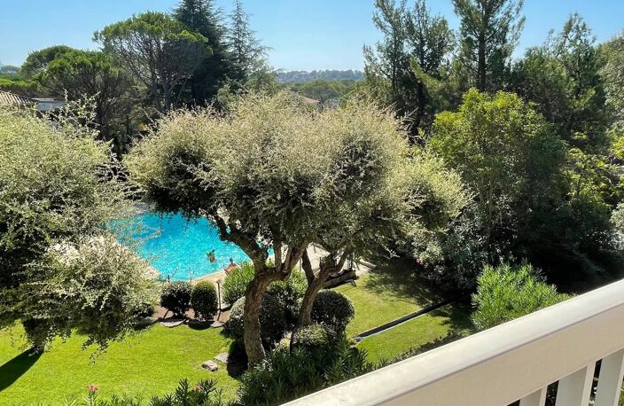 SAINT RAPHAEL - APPARTEMENT T4 AVEC TERRASSES, PIS — photo 2
