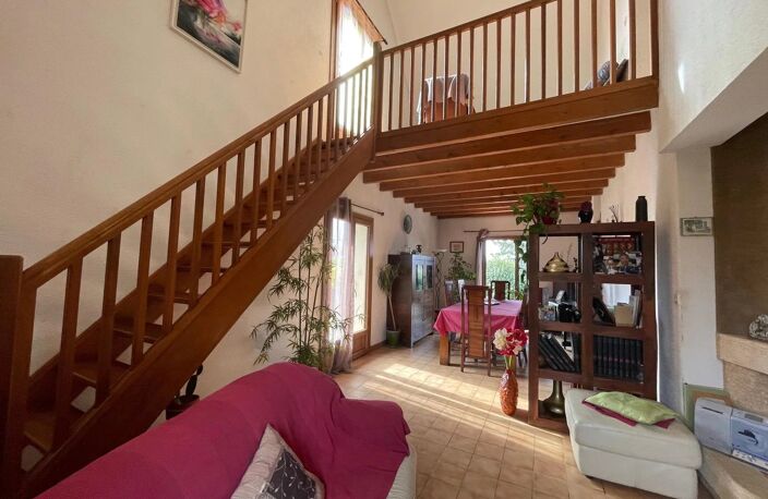 SECTEUR FRANOIS AGREABLE MAISON DE 118 M² — photo 4