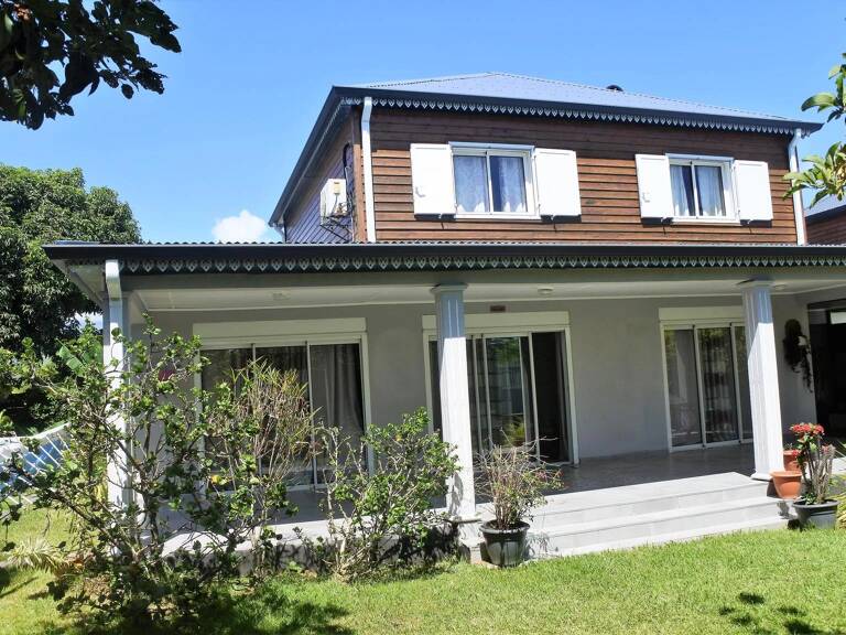 Maison 5 pièces  à vendre  — photo 1