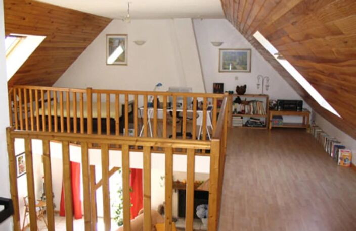 GRANDE MAISON 180 M² AVEC PISCINE - 1 HECTARE DE T — photo 2