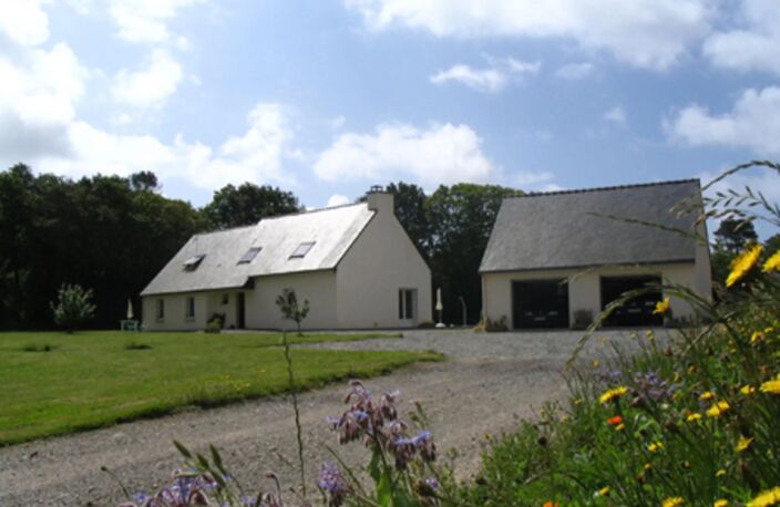 GRANDE MAISON 180 M² AVEC PISCINE - 1 HECTARE DE T — photo 5