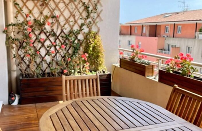 SAINT RAPHAEL - APPARTEMENT T4 AVEC TERRASSE, GARA — photo 2