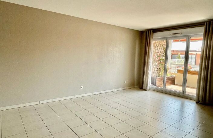 SAINT RAPHAEL - APPARTEMENT T4 AVEC TERRASSE, GARA — photo 4