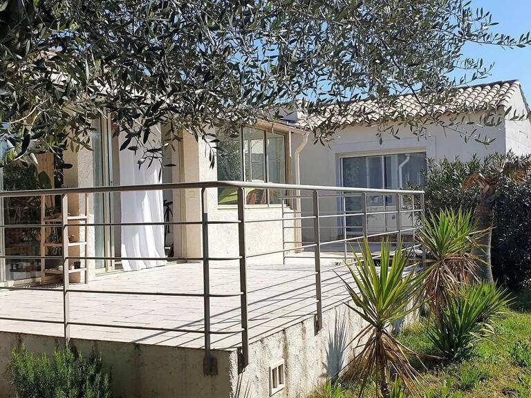 Villa 4 chambres 145 m² avec piscine — photo 1