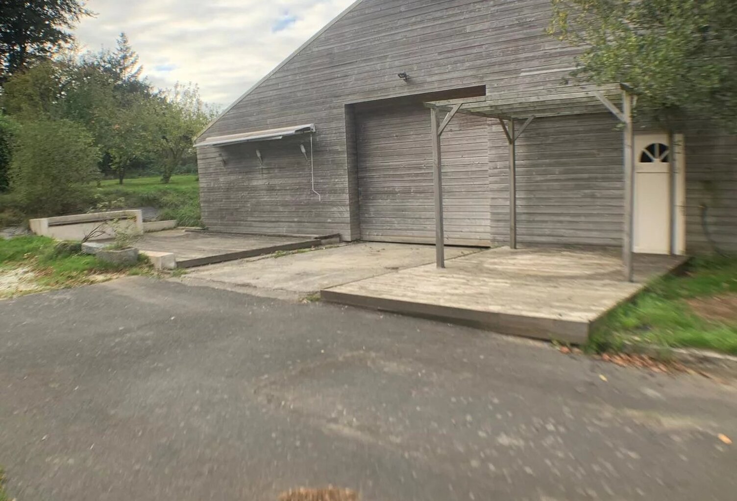 Secteur GOUESNOU FERME  T7 Rénovée — photo 1