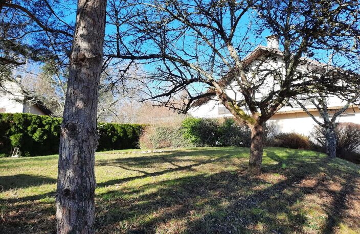 5 MN DE BESANCON DANS VILLAGE TRES PRISE — photo 2