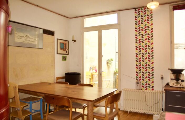 Bien vendu : Appartement  Bordeaux (33000) — photo 2
