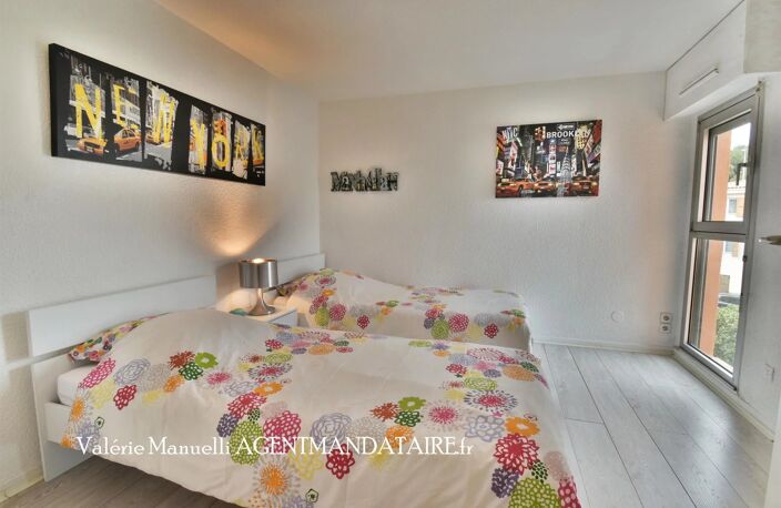 EXCLUSIVITE - SAINTE MAXIME - APPARTEMENT - 100 M² — photo 4