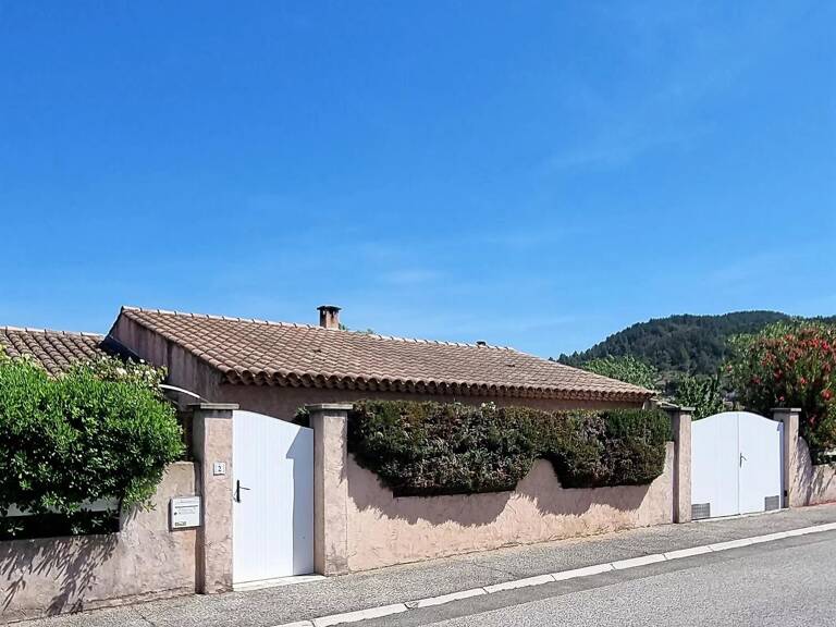 Villa plain-pied 128 m² avec piscine . — photo 1