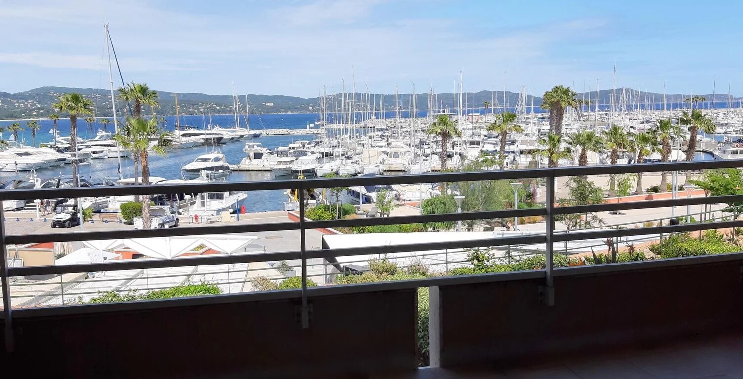 SOUS OFFRE !!! CAVALAIRE T3 EMPLACEMENT N°1 — photo 1