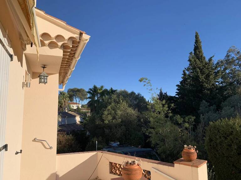 AGREABLE MAISON BOULOURIS LES PLAINES — photo 1