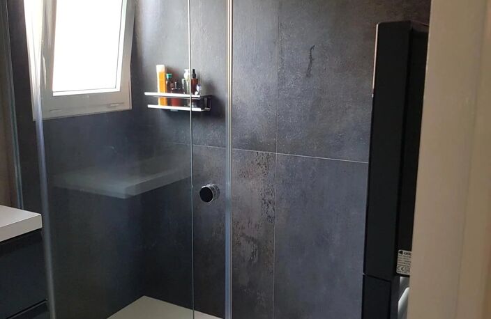 APPARTEMENT - BORMES LES MIMOSAS — photo 3