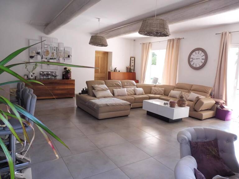 Maison 7 pièces  à vendre 200 m² — photo 1