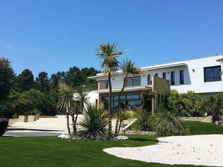 Maison 7 pièces  à vendre  — photo 1