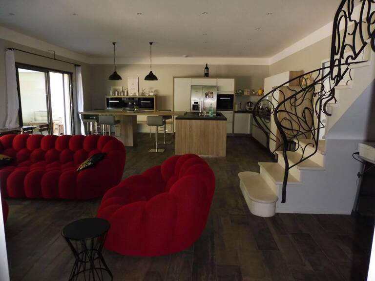 Maison 6 pièces  à vendre  — photo 1