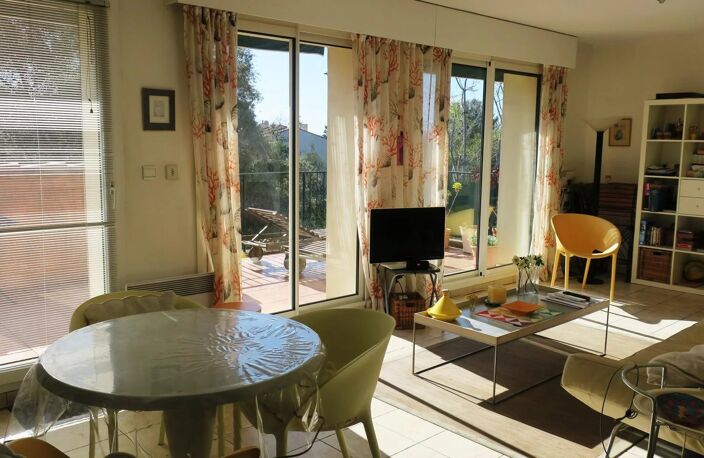 T3 DERNIER ETAGE VUE MER GARAGE. — photo 3
