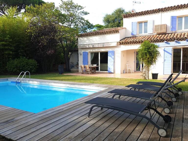 Villa 5 pièces 140 m² avec piscine — photo 1
