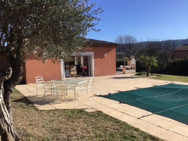 VILLA DE PLAIN-PIED - BAGNOLS EN FORET - PISCINE — photo 1