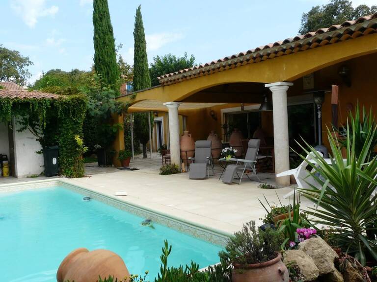 Maison 6 pièces  à vendre  — photo 1