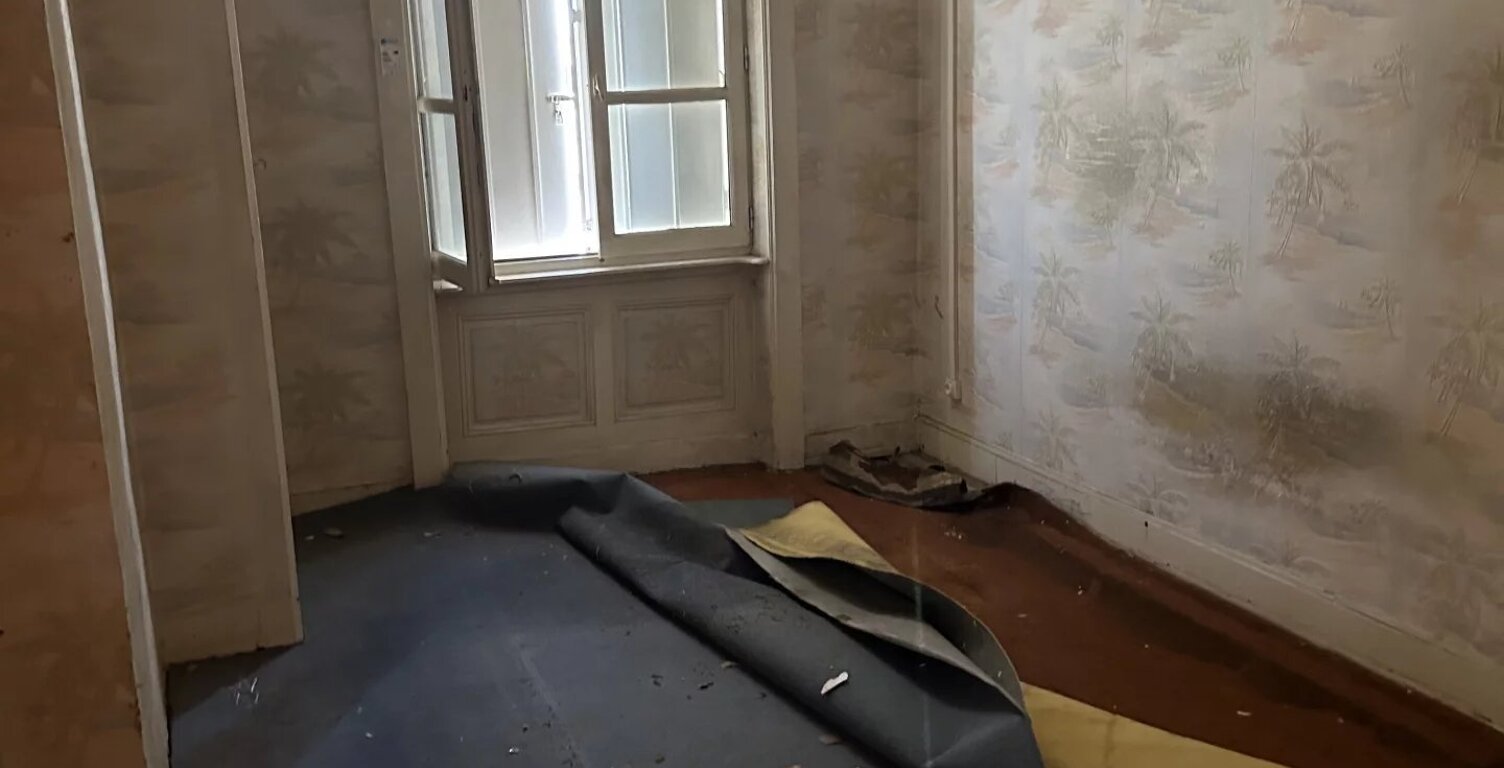 APPARTEMENT A RENOVER SECTEUR GARE — photo 1