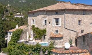 Maison  425 m² à vendre à Seillans (83440)