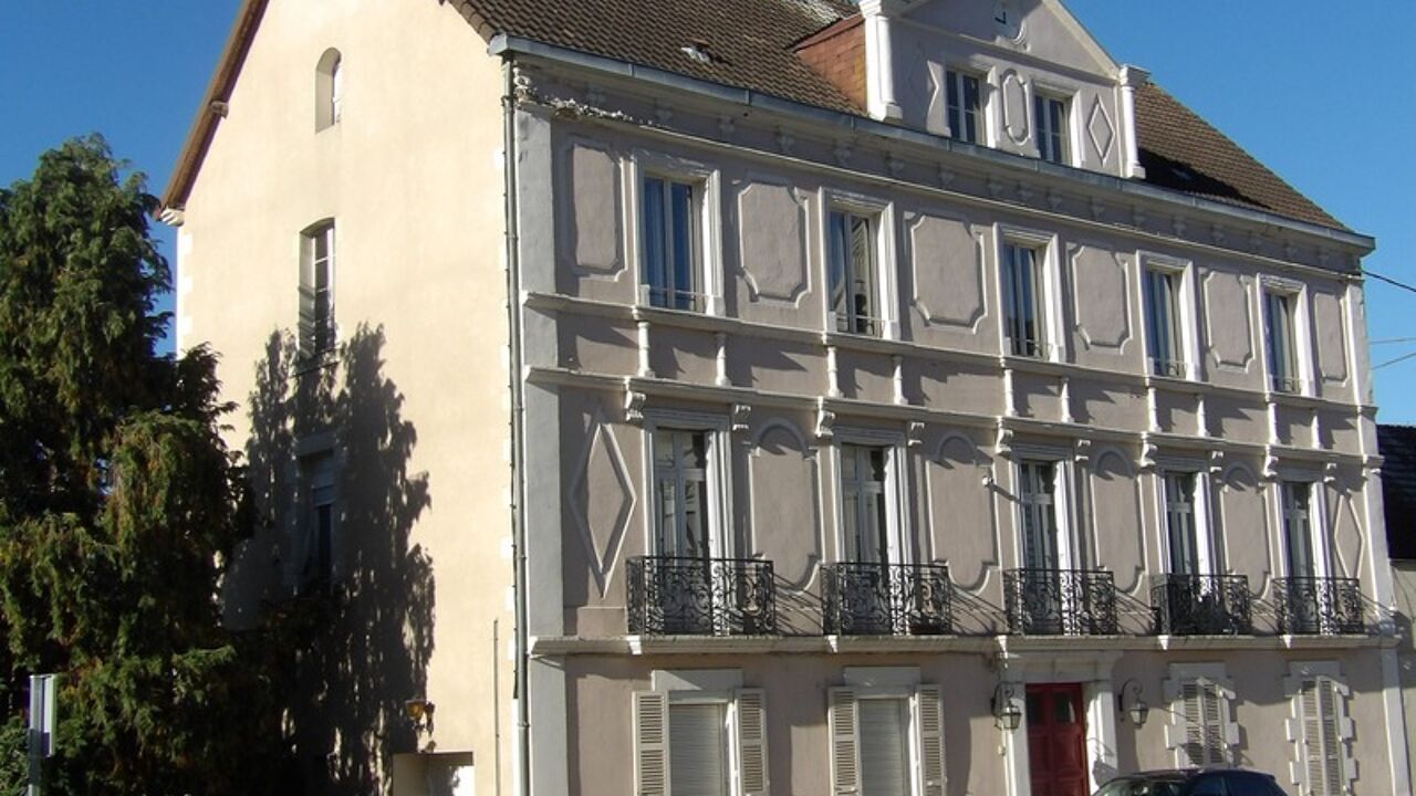 appartement 3 pièces 84 m2 à vendre à Néris-les-Bains (03310)