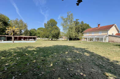 Maison 15 pièces 595000 €