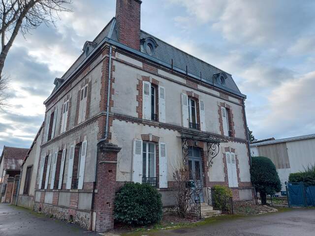 Immeuble à Sézanne — photo du bien