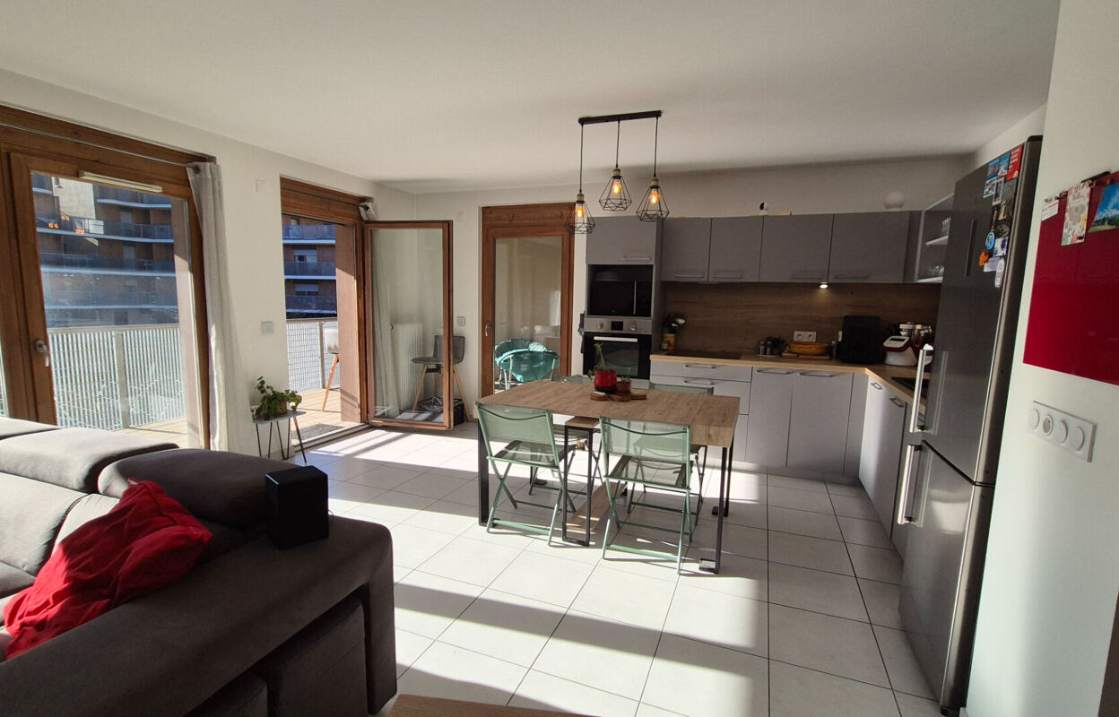 appartement 4 pièces 87 m2 à vendre à Challes-les-Eaux (73190)