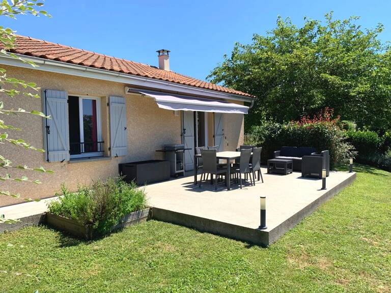 MAISON MEUBLEE DE PLAIN-PIED  -  MOGNENEINS — photo 1