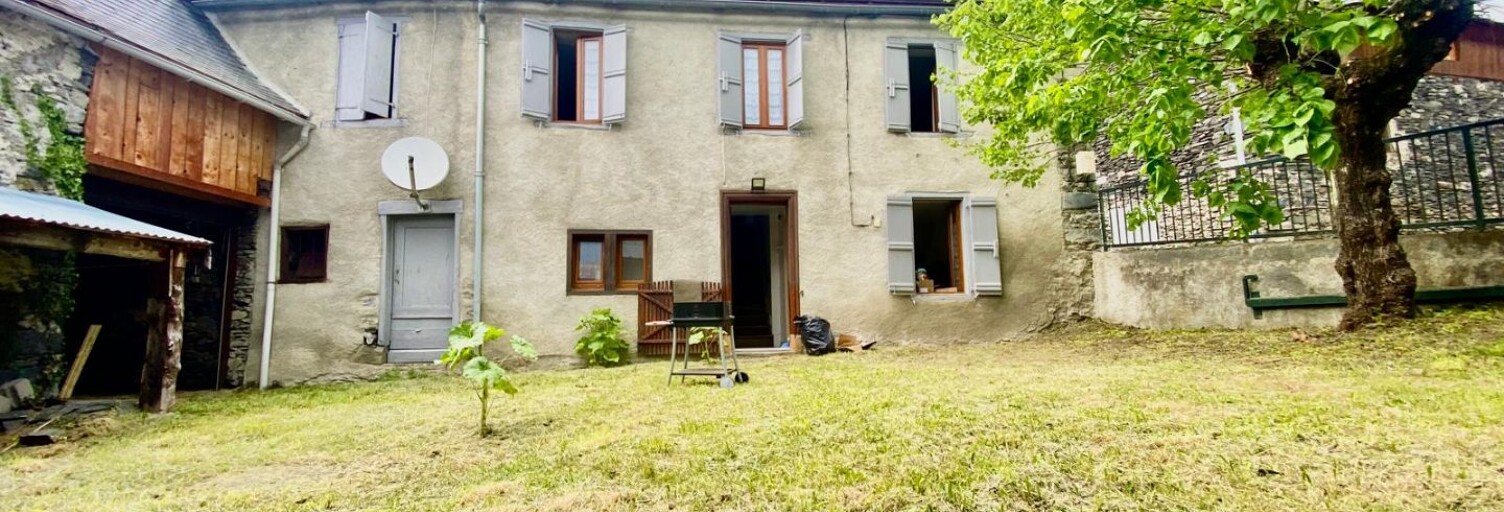 Maison 5 Pièces 93 m² à vendre à Saint-Jean-du-Castillonnais (09800)