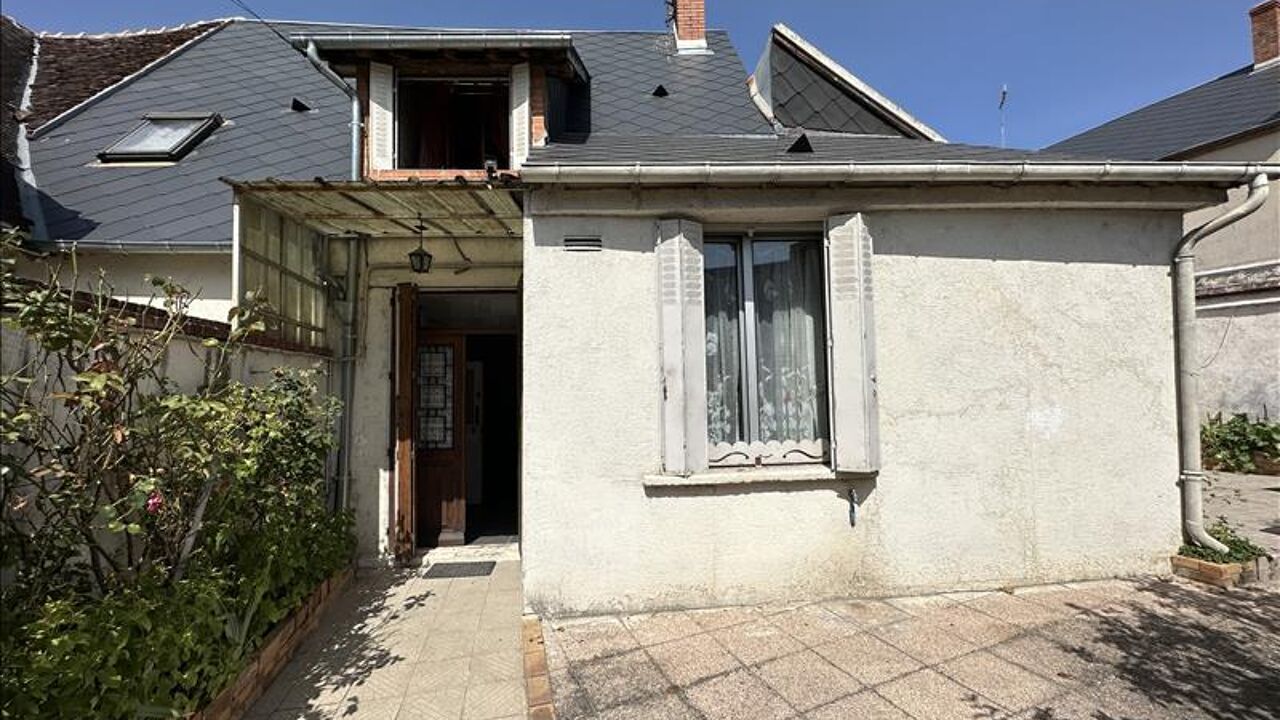 maison 2 pièces 98 m2 à vendre à Chârost (18290)