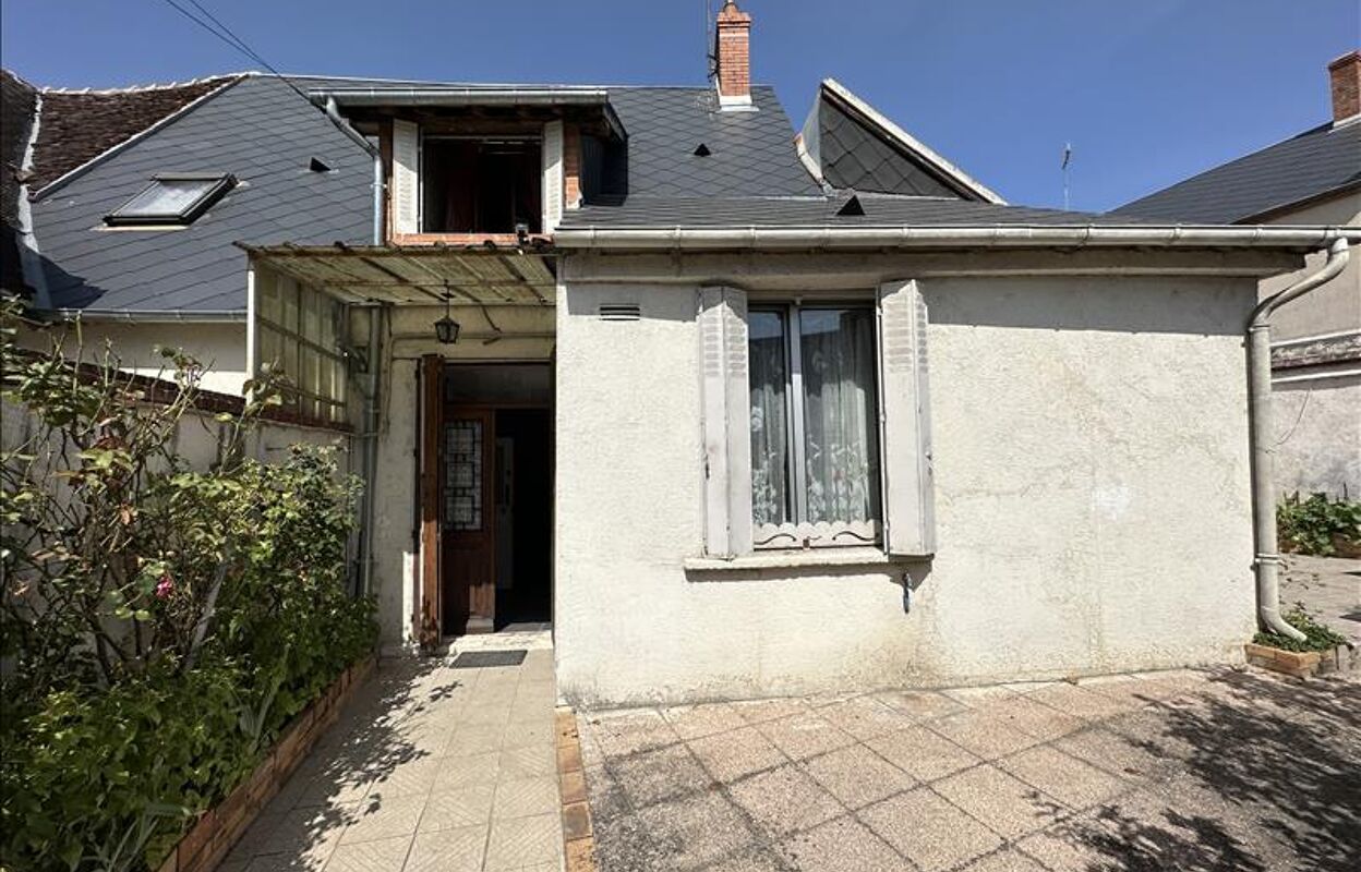 maison 2 pièces 98 m2 à vendre à Chârost (18290)