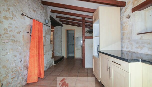 Maison de Village  2 pièces  à vendre Varzay 17460
