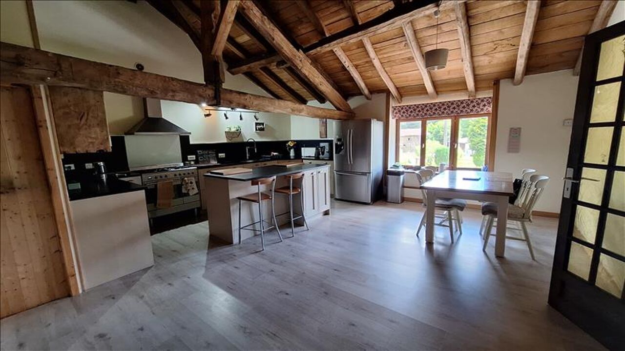 maison 5 pièces 251 m2 à vendre à Chéronnac (87600)