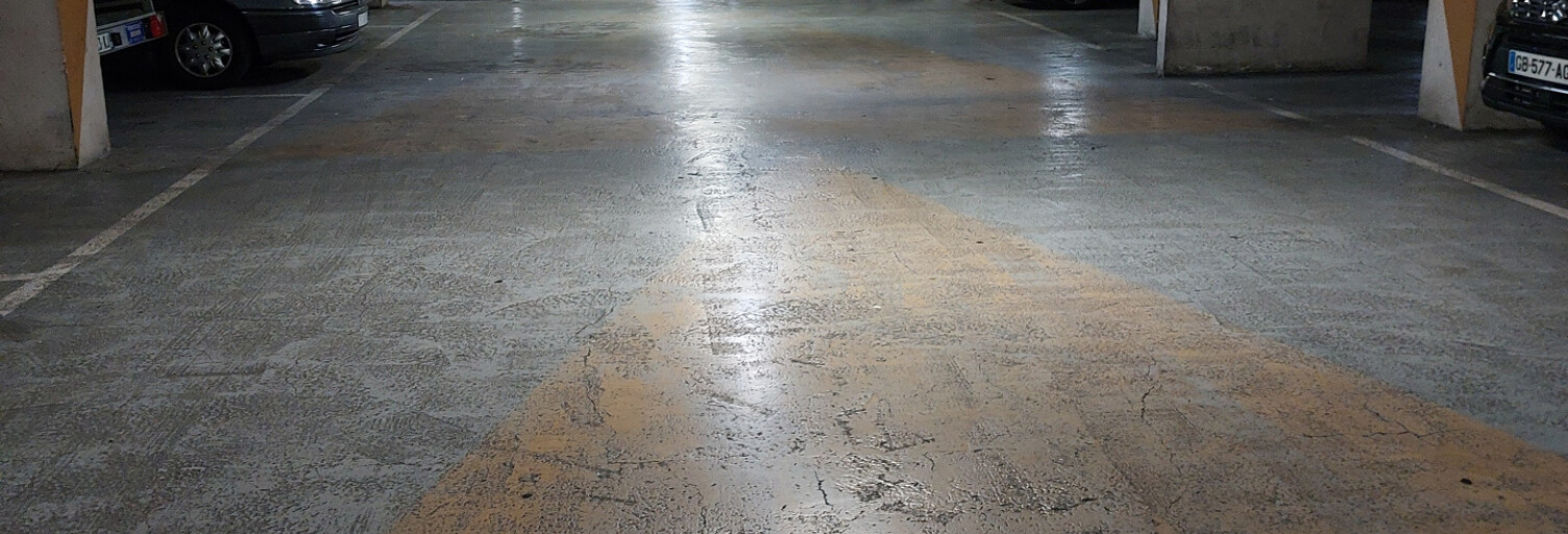 Garage  11 m² à vendre à Nice (06300)