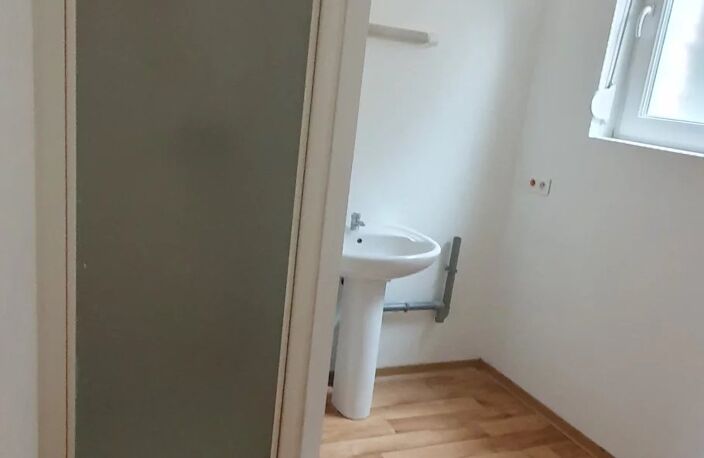 Bien vendu : Appartement 40 m² Trélon (59132) — photo 2