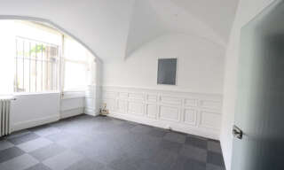 Commerce  150 m² à louer à La Charité-sur-Loire (58400)