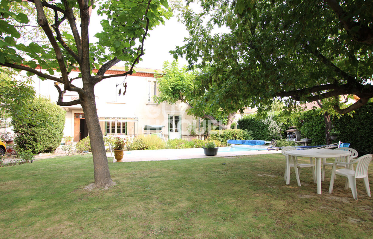 maison 7 pièces 252 m2 à vendre à Avignon (84000)