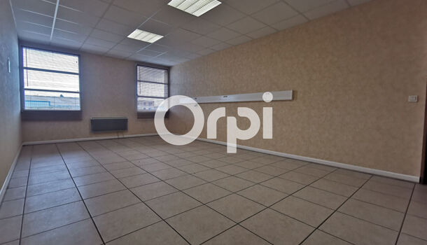 Local commercial  à louer Saint-Vivien 17220