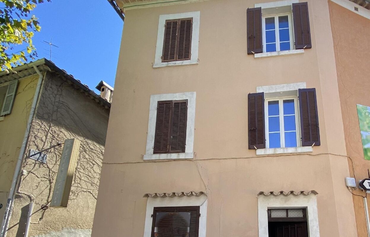 maison 6 pièces 150 m2 à vendre à Collobrières (83610)