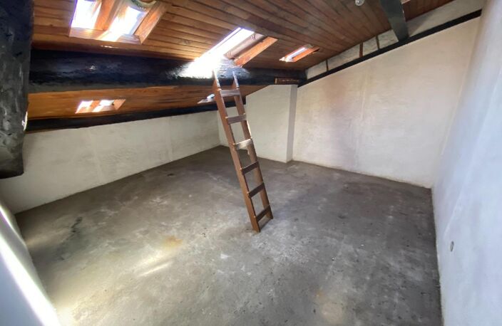 Villa — photo 3