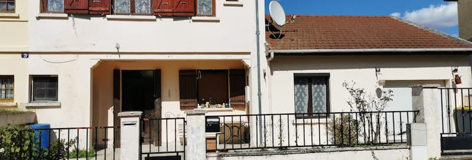 Maison 5 Pièces 110 m² à vendre à Saint-Laurent-d'Andenay (71210)