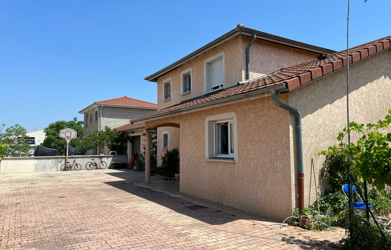 maison 6 pièces 153 m2 à vendre à Ambérieu-en-Bugey (01500)