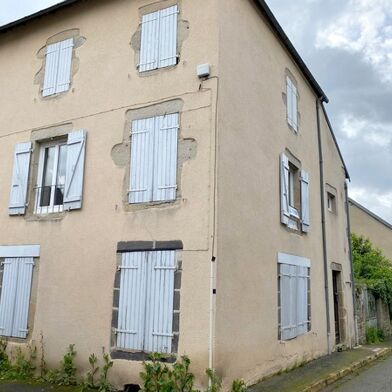 Appartement 3 pièces 470 €