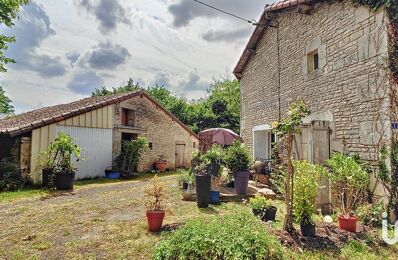 vente maison 99 000 € à proximité de Château-Garnier (86350)
