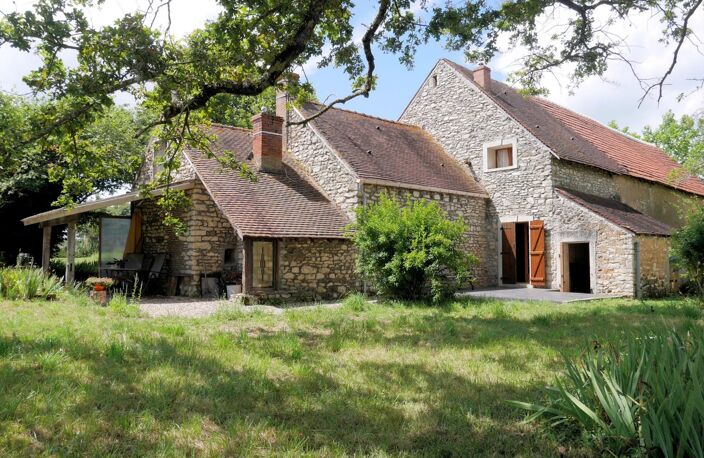 A vendre dans le Cher une ferme, grange et terrain de 1986m² — photo 5
